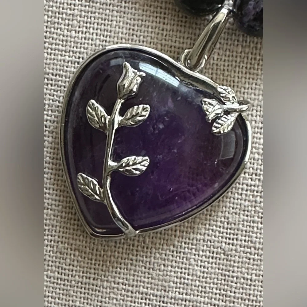 20 inch Amethyst and Charoite bead necklace NWOT - Picture 10 of 15